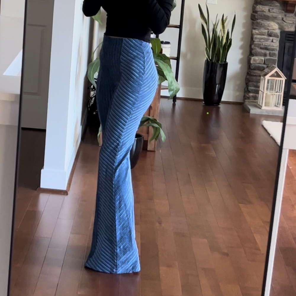 Free people Blue flare pants size XS